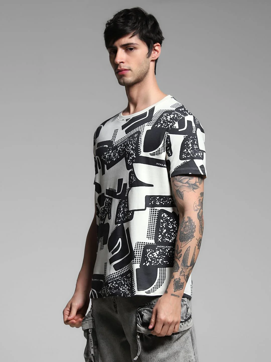 White Printed Cotton T-shirt - Image 3
