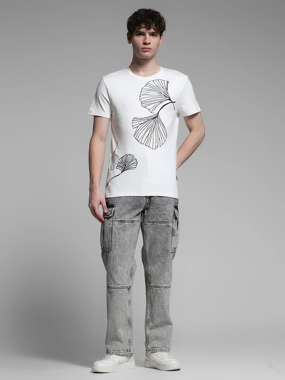 White Graphic Print Cotton T-shirt - Image 6