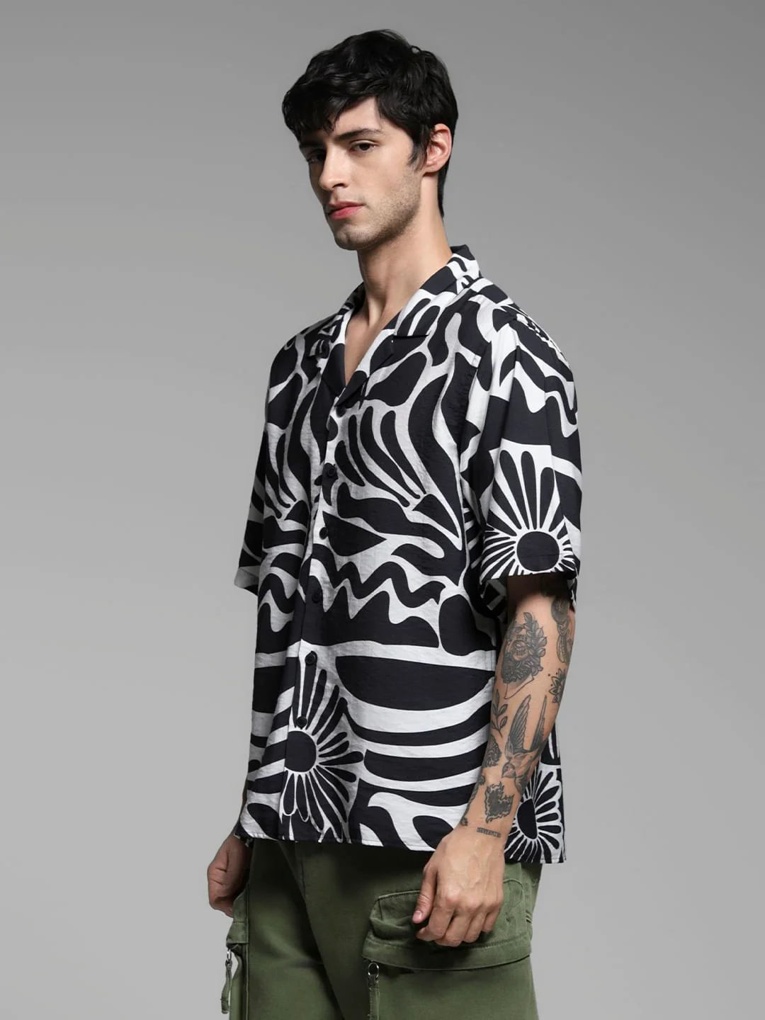 Black Abstract Print Oversized Shirt - Image 3