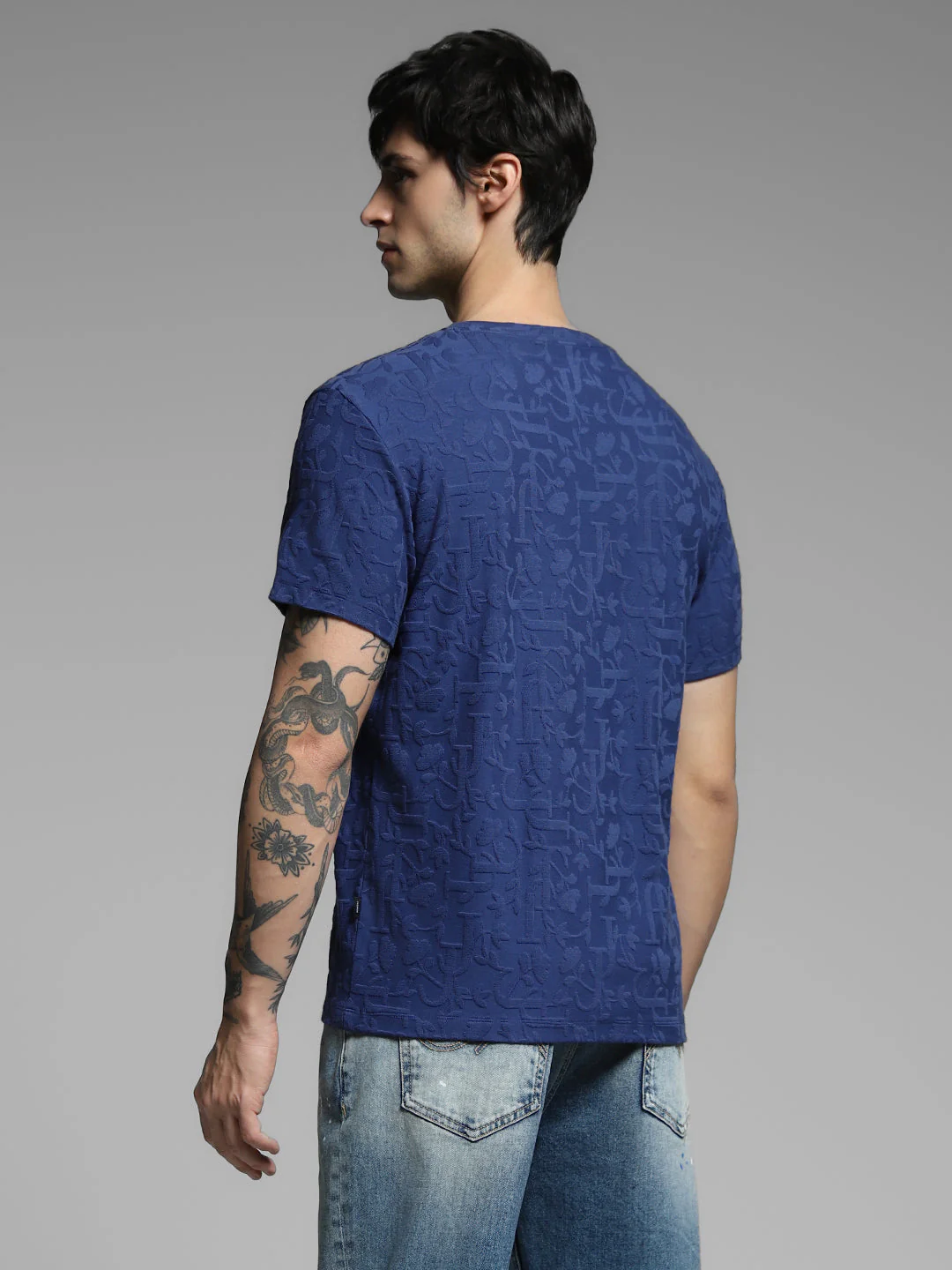Men's Navy Blue Jacquard Crew Neck Regular Fit T-Shirt - Image 4