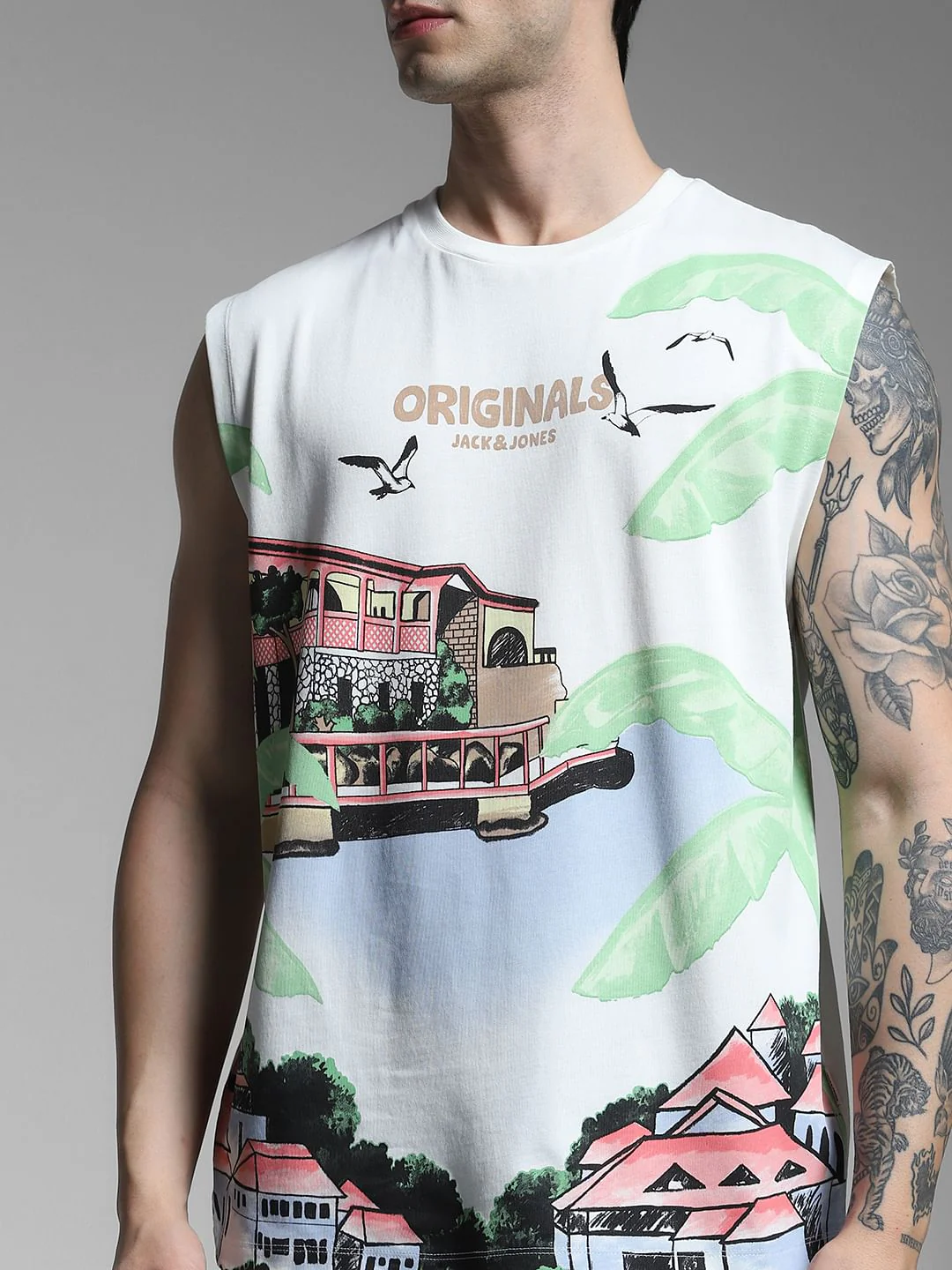 White Graphic Print Cotton Vest - Image 5