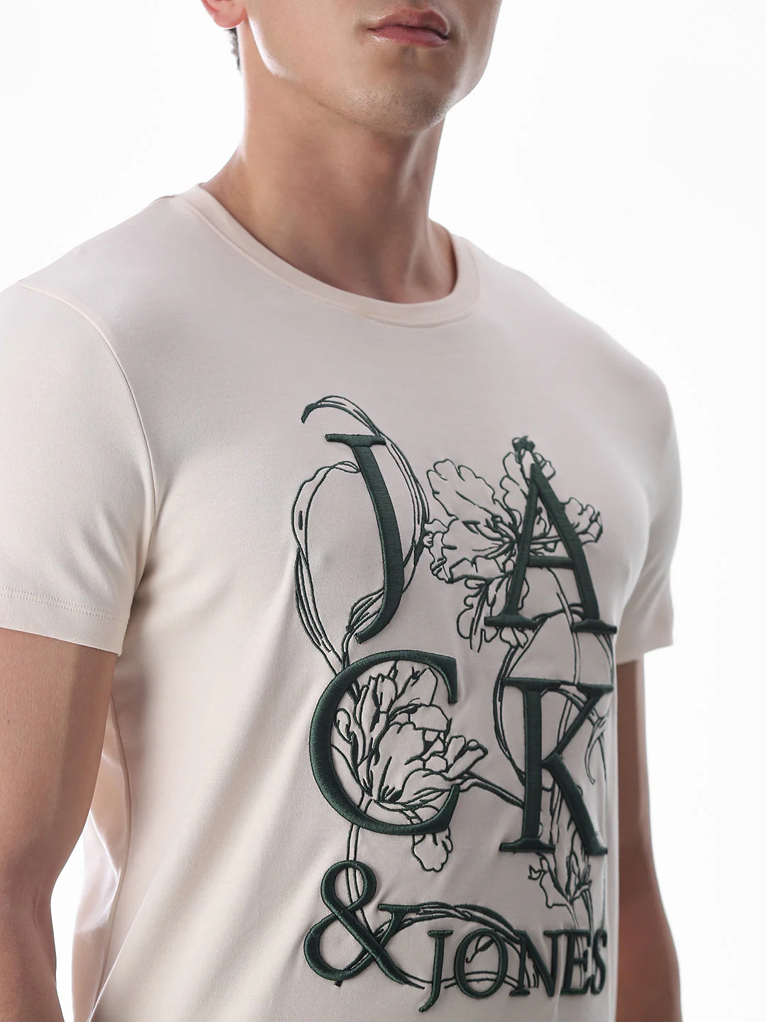 Embroidered Print Cotton T-shirt - Image 5