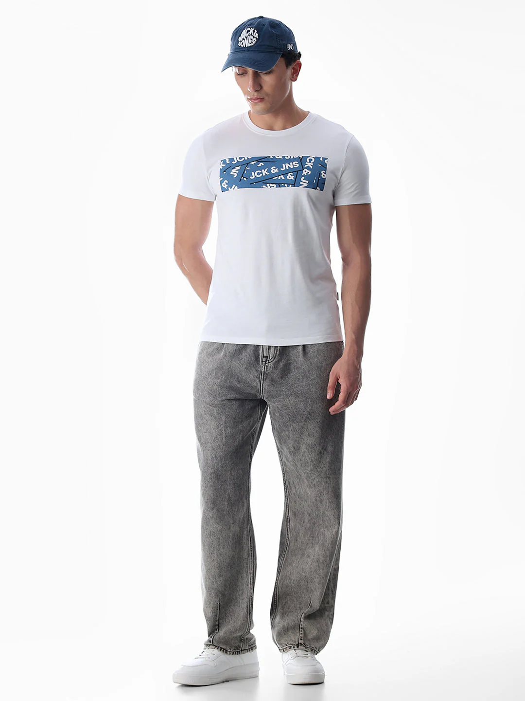 Chest Print Slim Fit T-shirt - White - Image 6