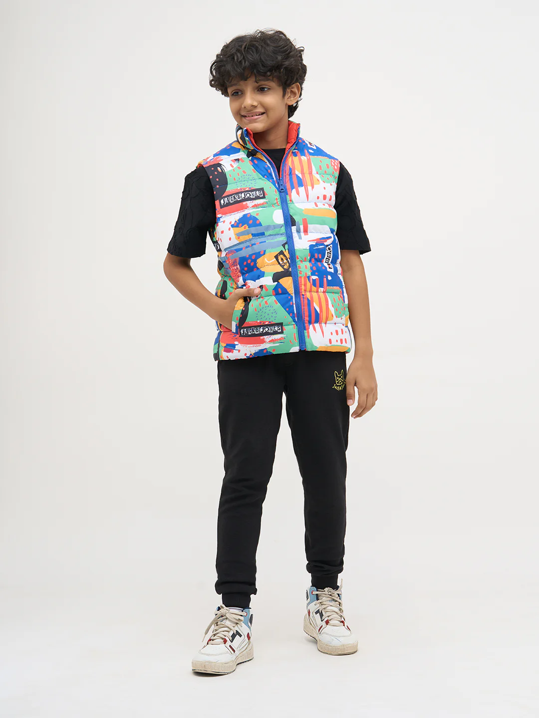 Boys Reversible Abstract Print Puffer Jacket With High Neck - Image 7