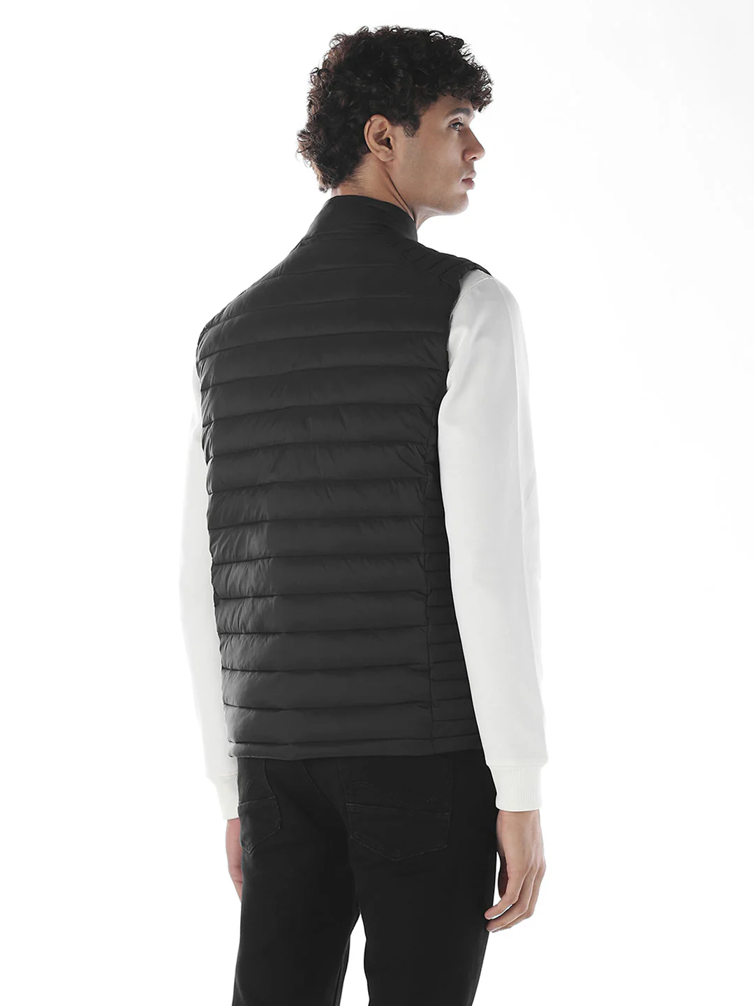 Sleeveless High Neck Puffer Vest - Black - Image 4