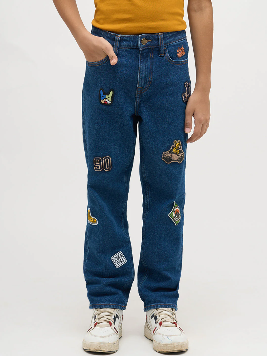 Boys Applique Print Loose Fit Jeans - Image 2