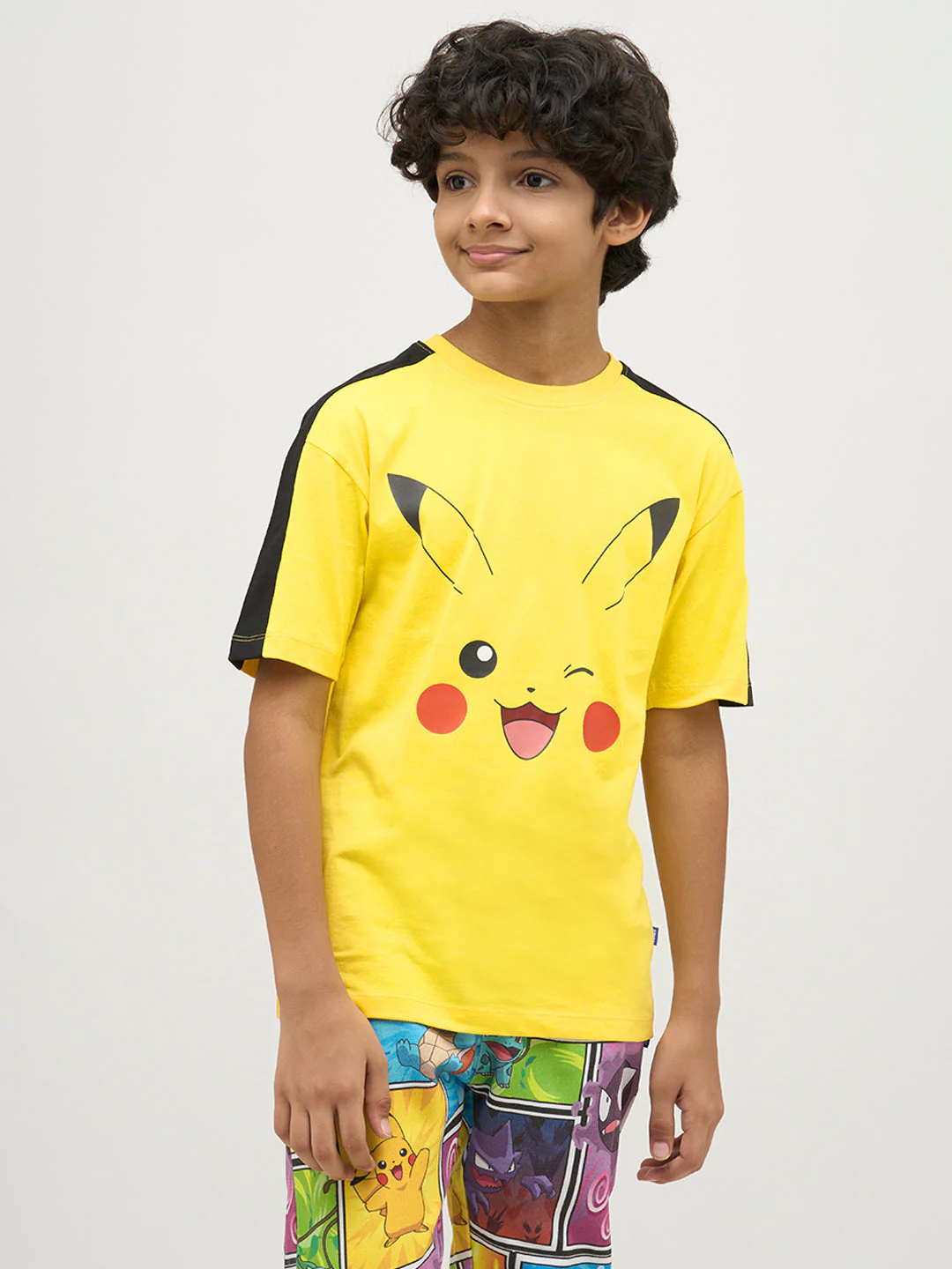 Boys Pikachu Wink Print T-shirt - Image 2