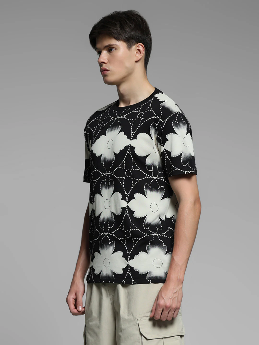 Black Printed Cotton T-shirt - Image 3