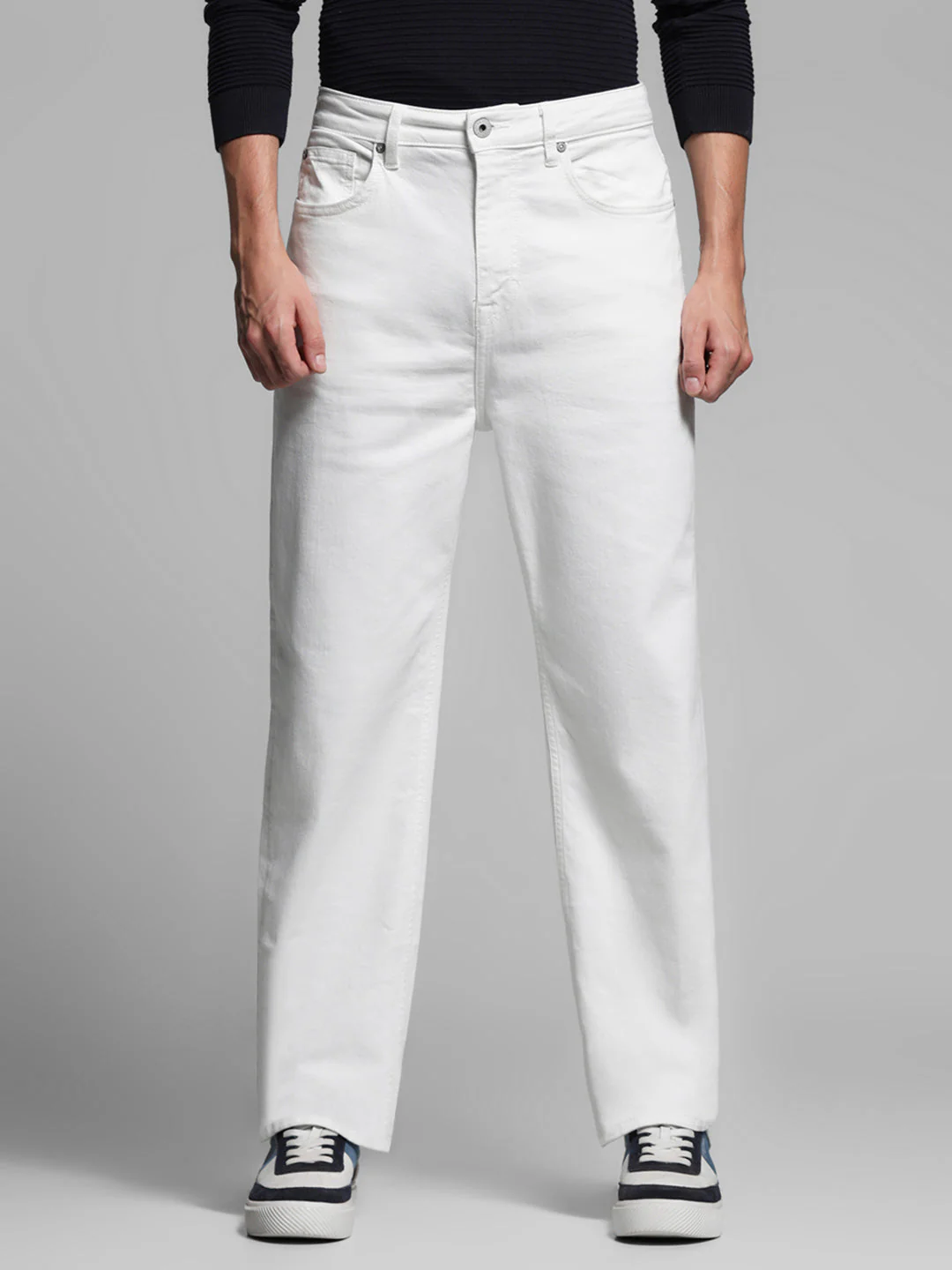 High Rise Dario Loose Fit Jeans - White - Image 8