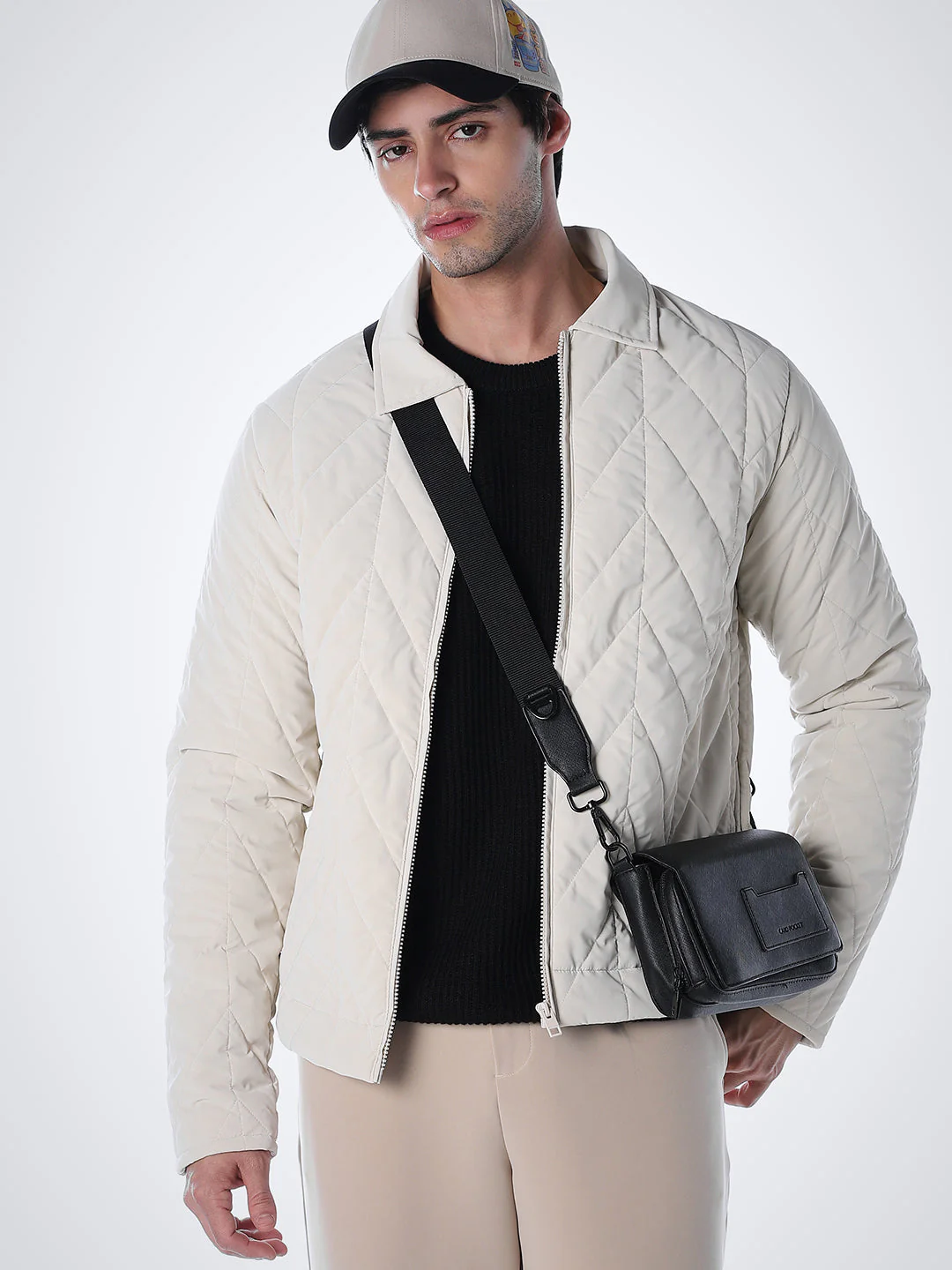Men's Grey Quilted Jacket With Zip Closure