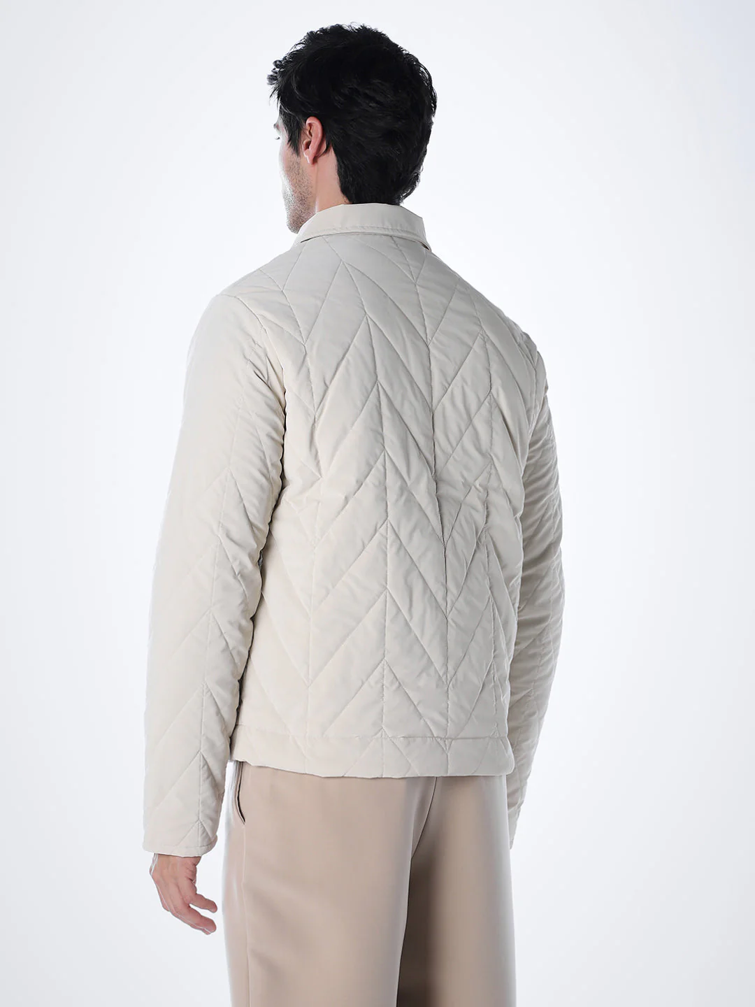 Men's Grey Quilted Jacket With Zip Closure - Image 4