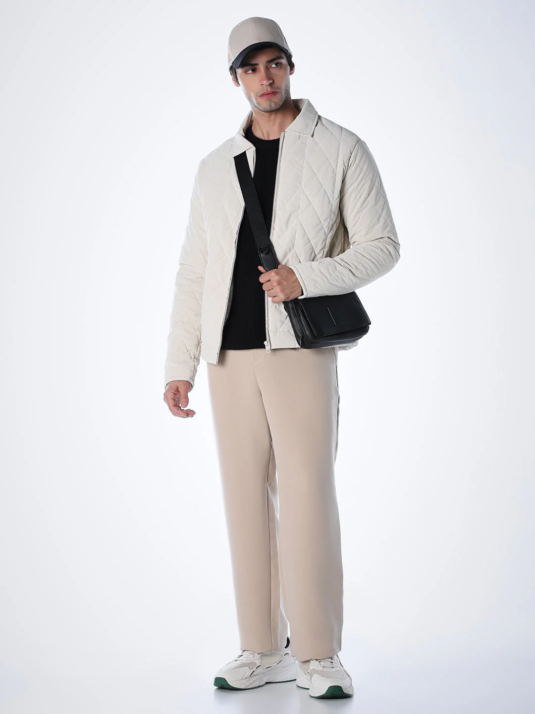 Men's Grey Quilted Jacket With Zip Closure - Image 6