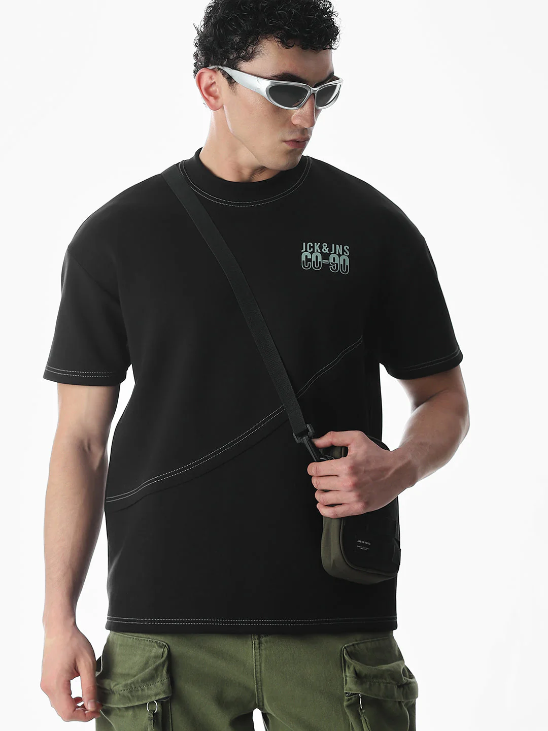 Contrast Stitch Boxy Fit T-shirt