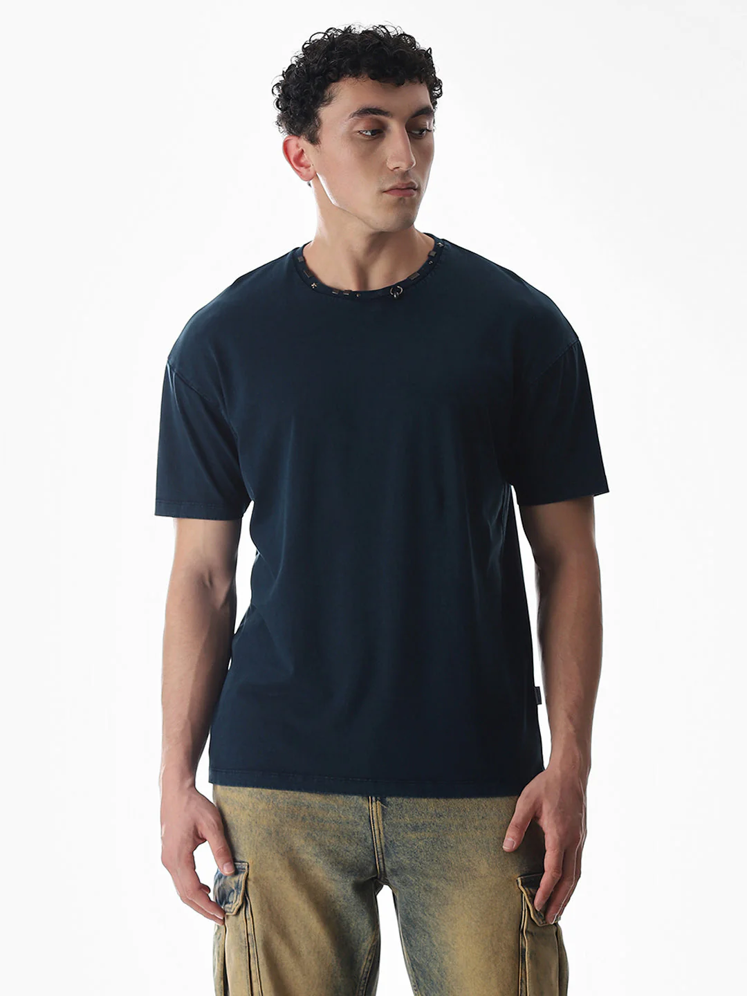 Blue Embellished Collar T-shirt - Image 2