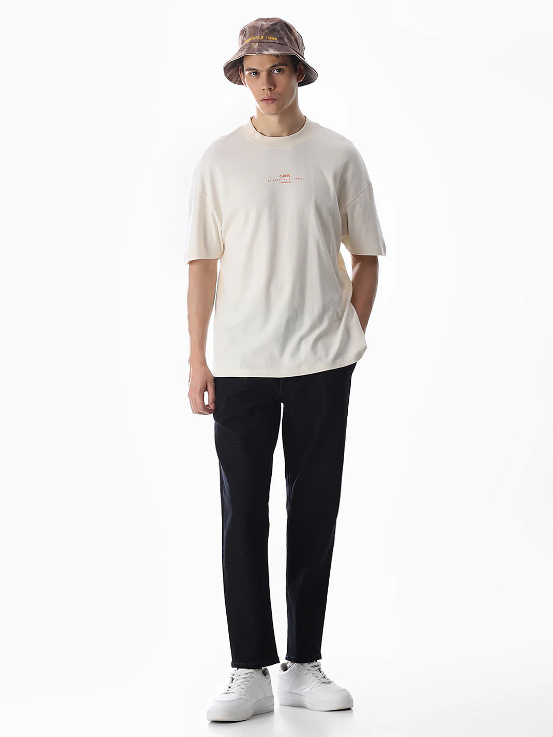 5 Pocket Low Rise Ace Anti Fit Jeans - Image 6