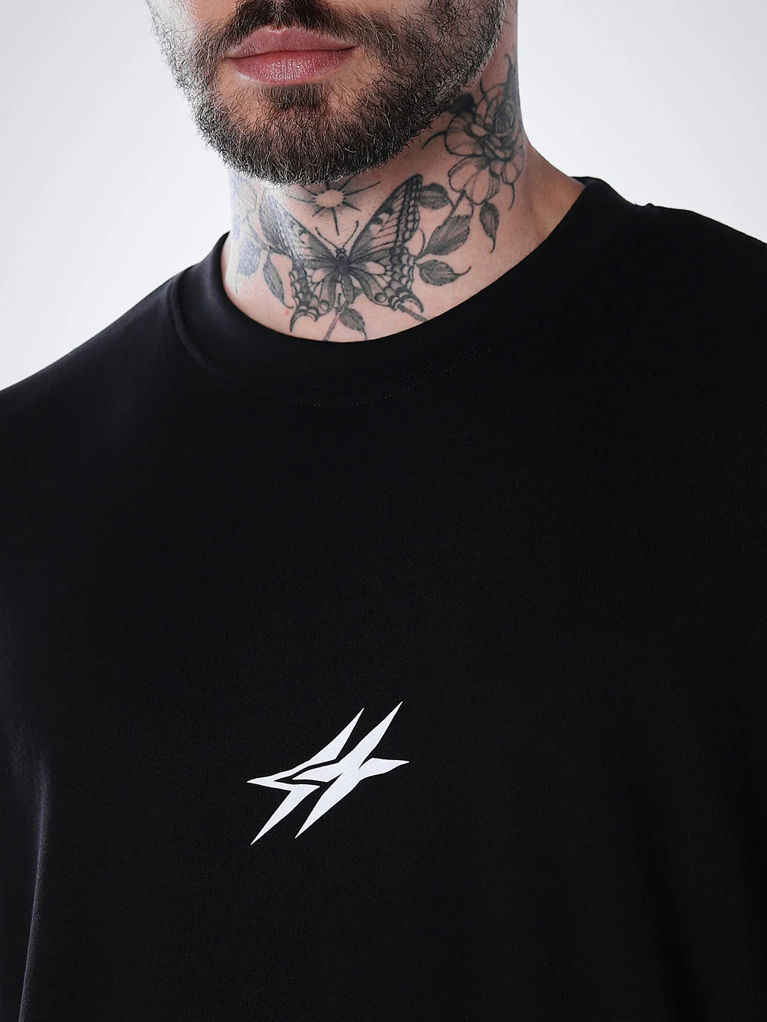 Graphic Print Cotton T-shirt - Black - Image 5