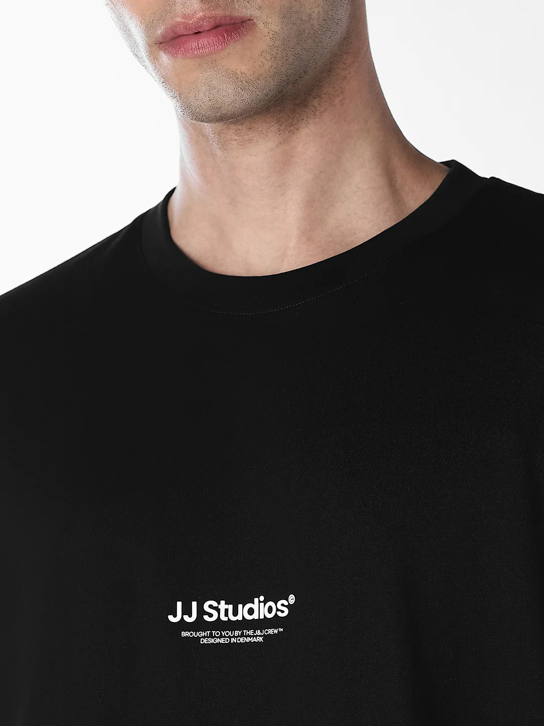 Men's Organic Cotton Relaxed Fit Black Crew Neck Printed T-Shirt - Image 5
