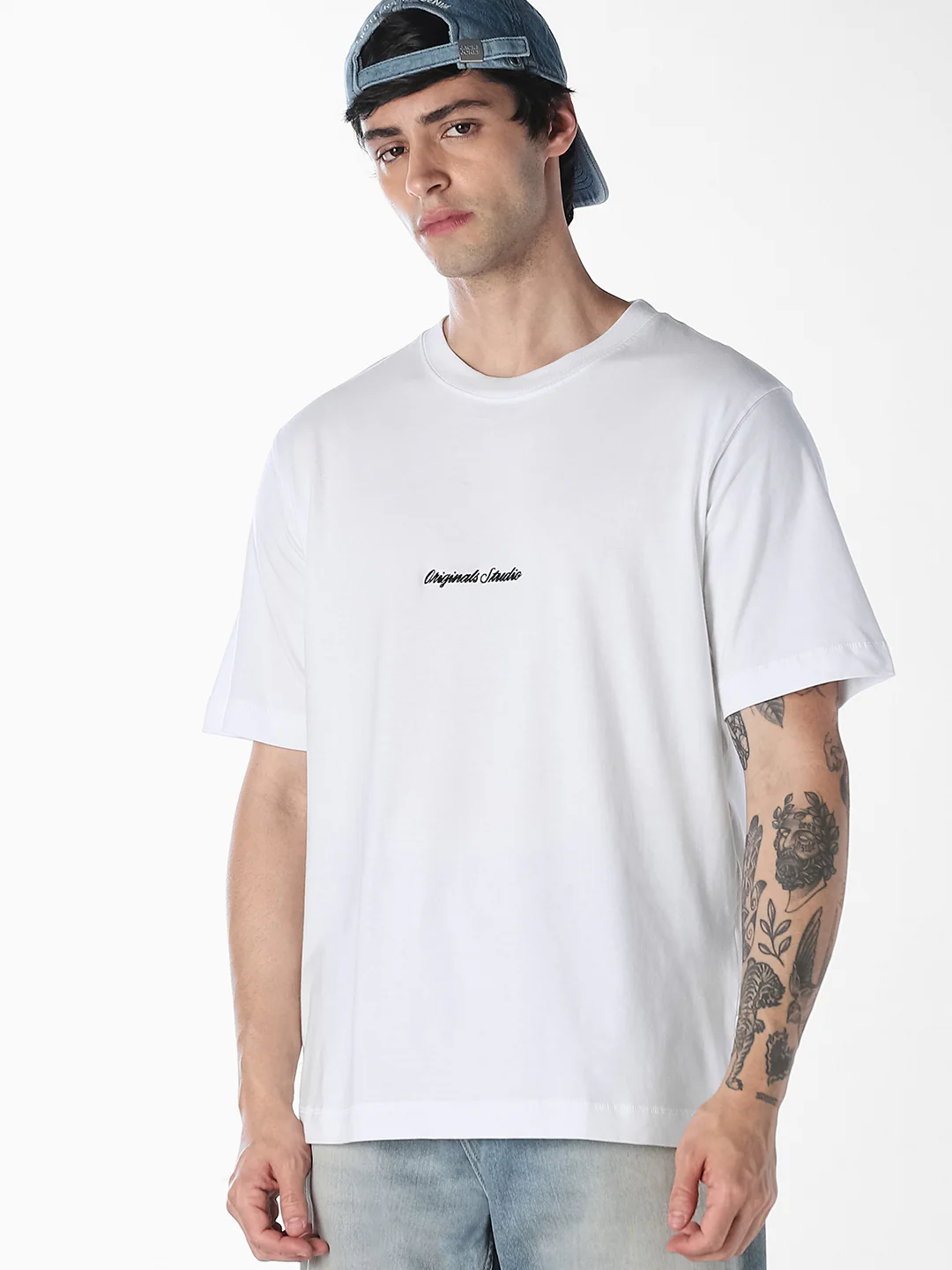 Men's White Relaxed Fit Crew Neck Embroidered T-Shirt