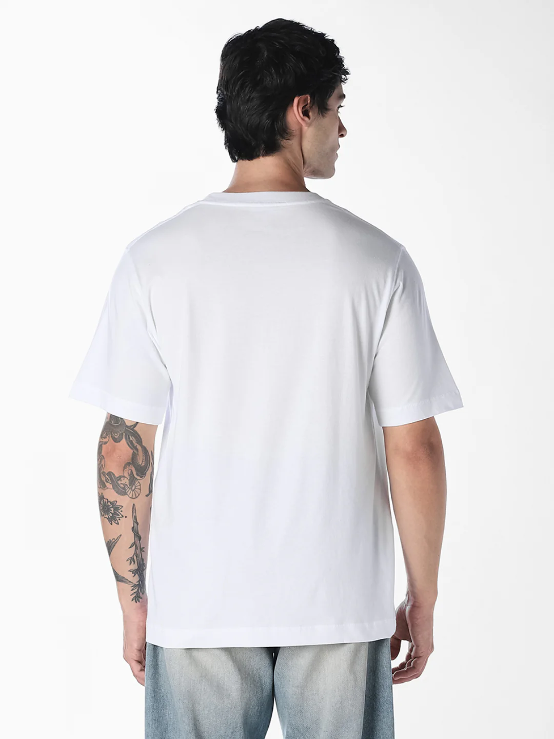 Men's White Relaxed Fit Crew Neck Embroidered T-Shirt - Image 4