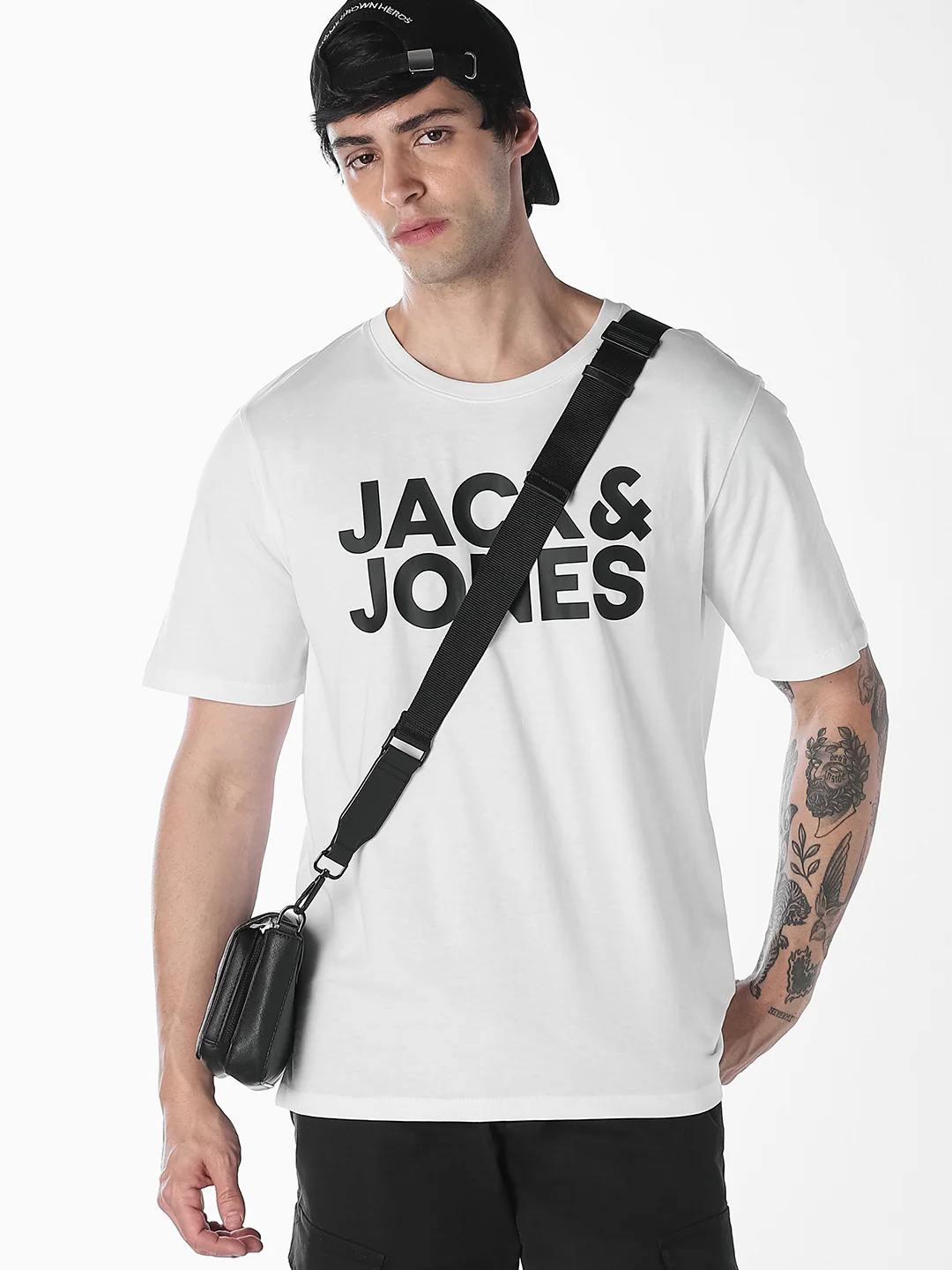 Men's Organic Cotton Slim Fit Crew Neck Logo Print T-Shirt - White