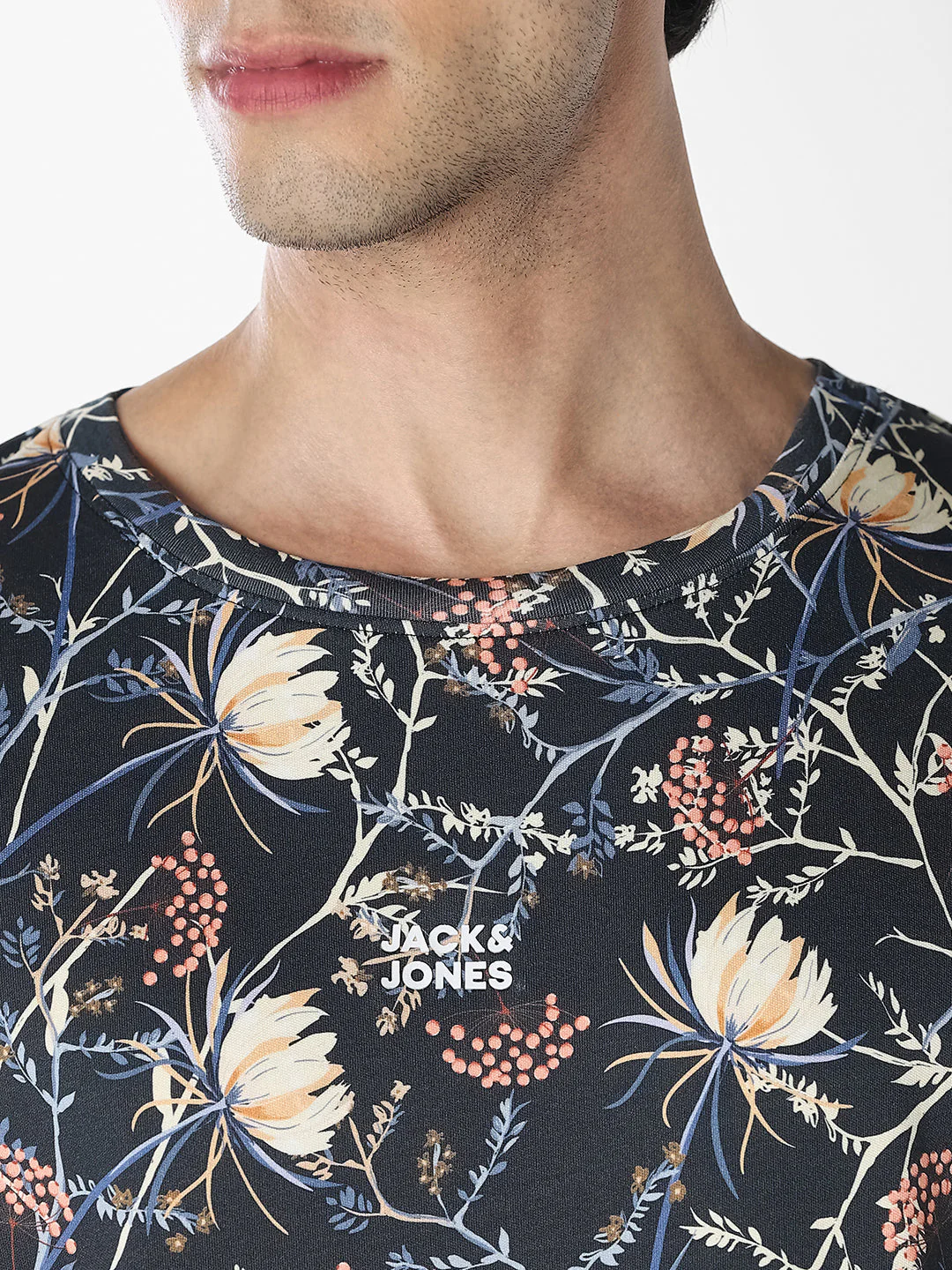 Black Printed Cotton T-shirt - Image 5
