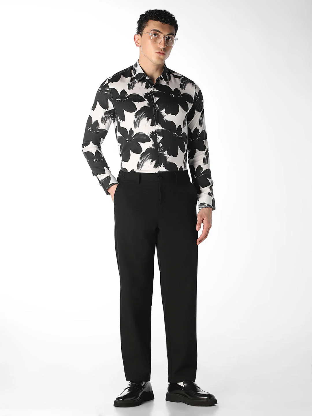 Black Cotton Blend Regular Fit Pants - Image 6