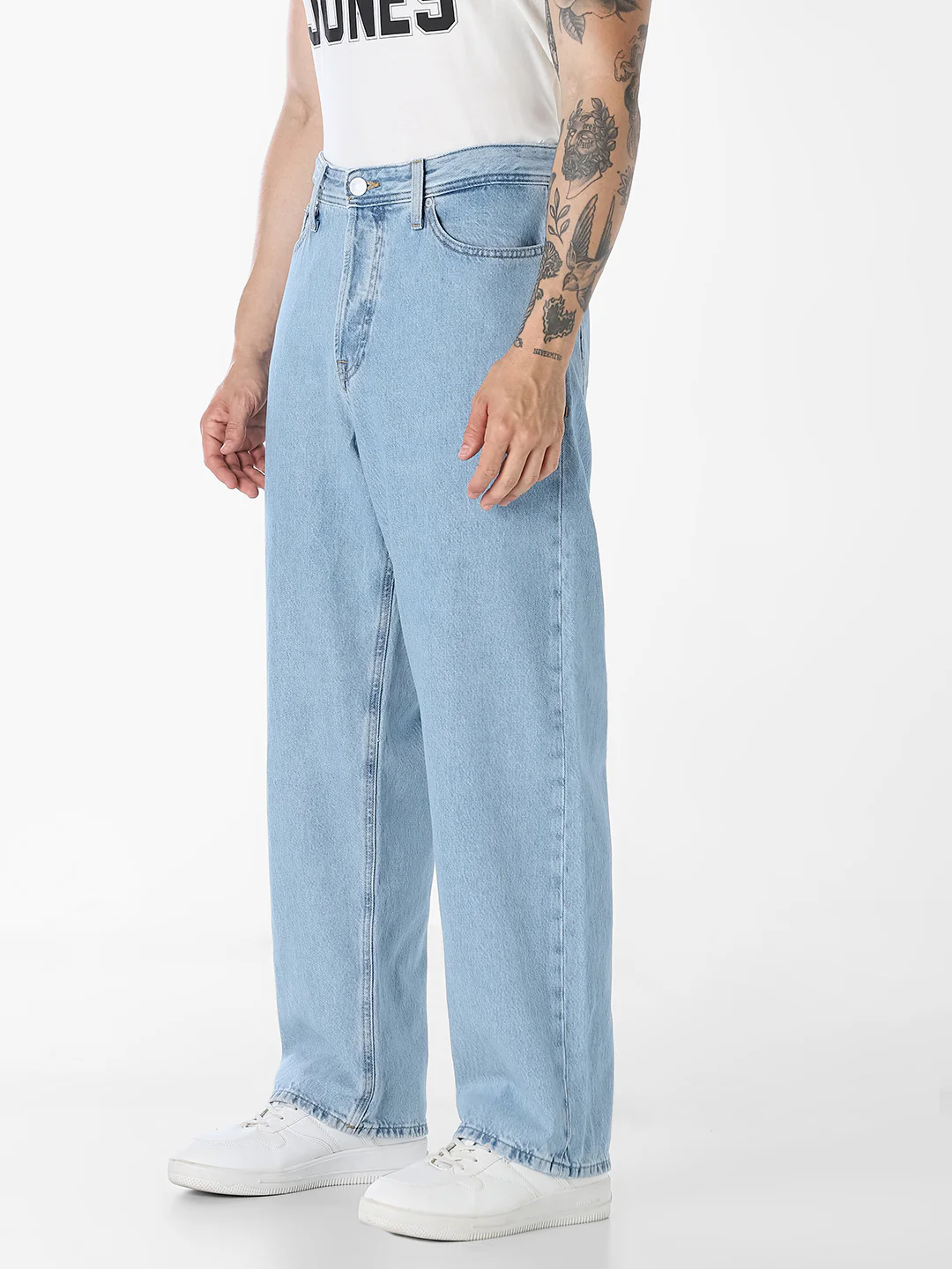 Men's Light Blue Loose Fit Low Rise Jeans With Button Fly - Image 2