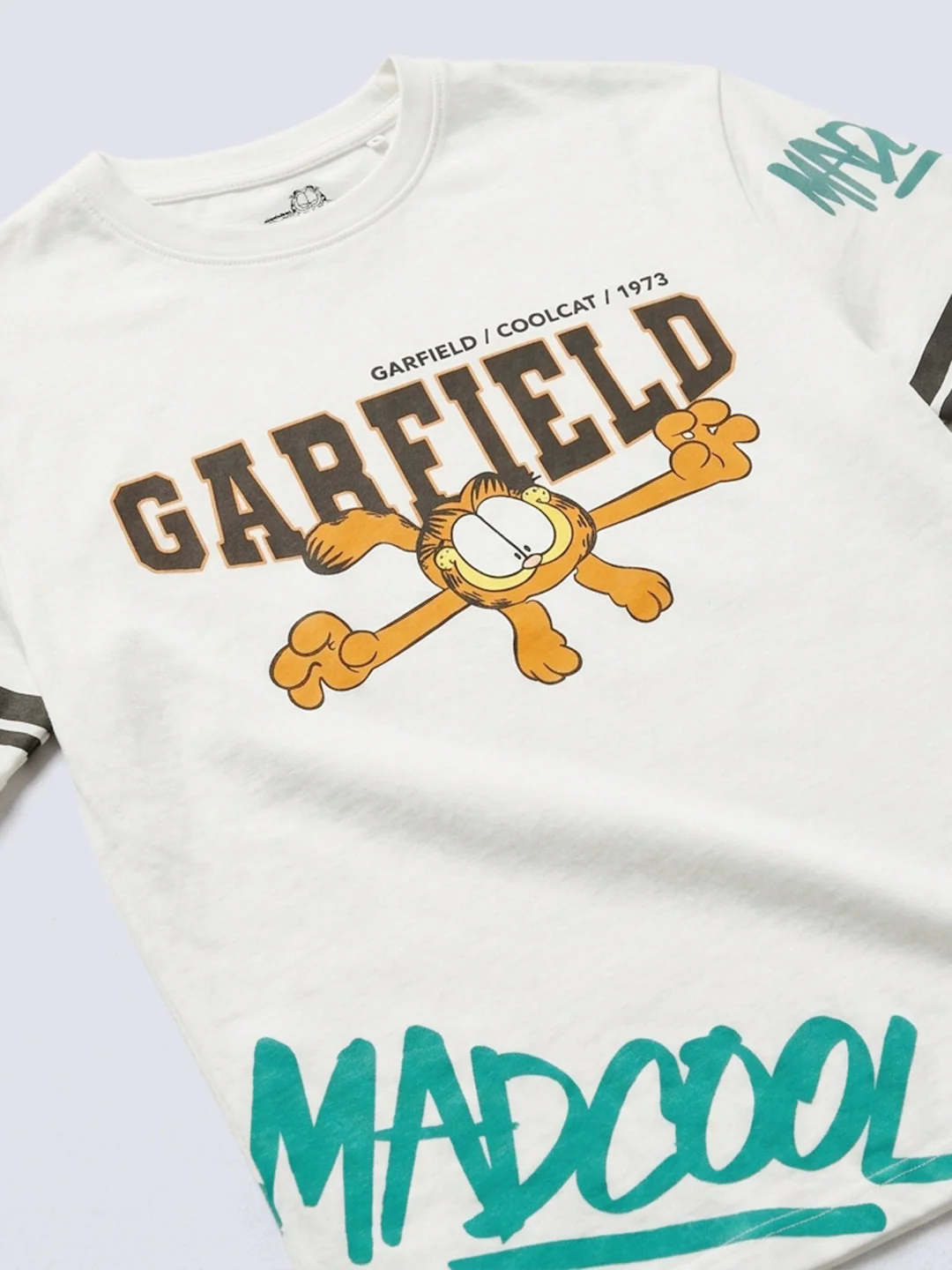 Boys Garfield Print Oversized T-shirt - Image 4