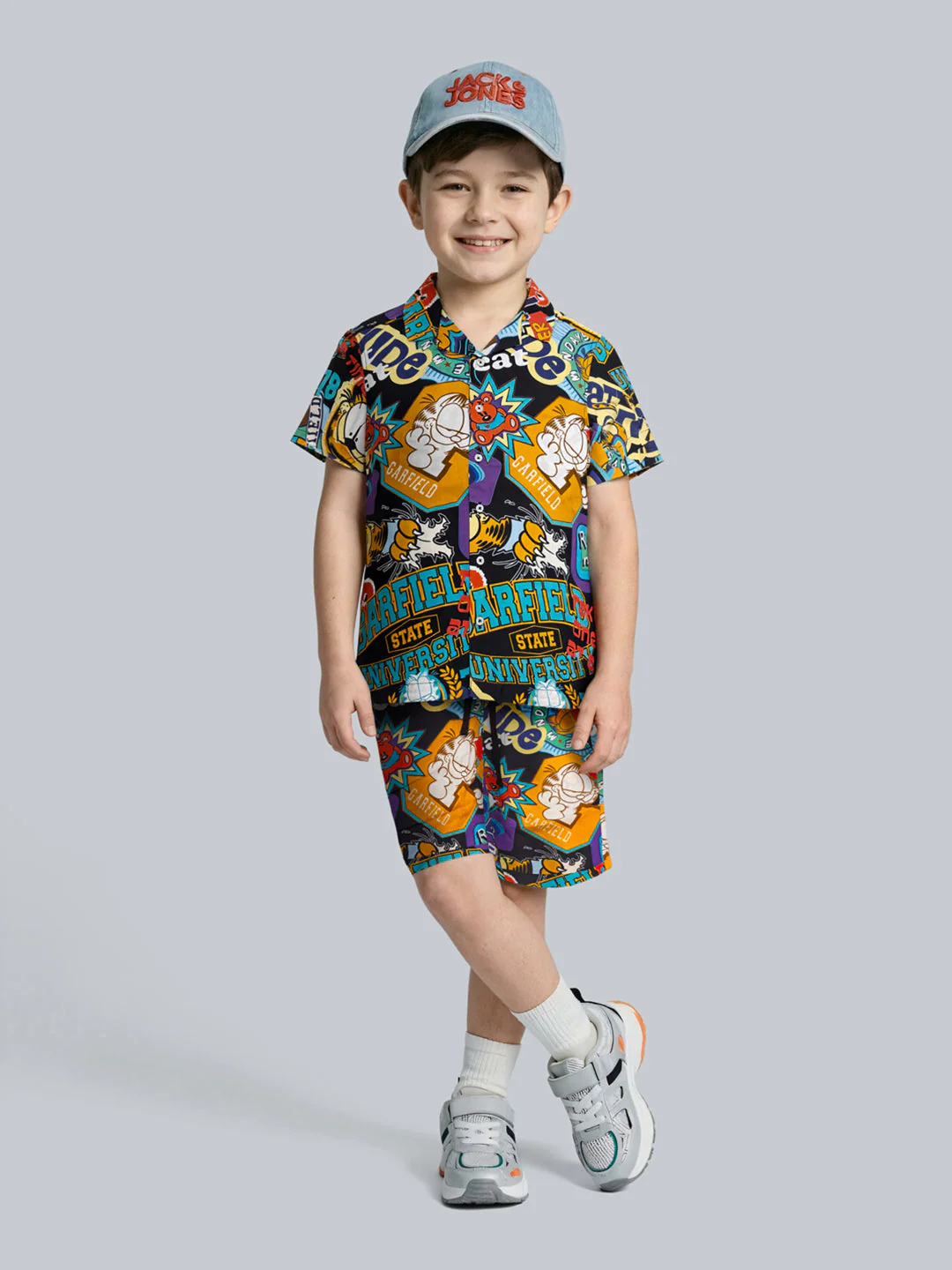 Boys Garfield Printed Shorts - Image 5