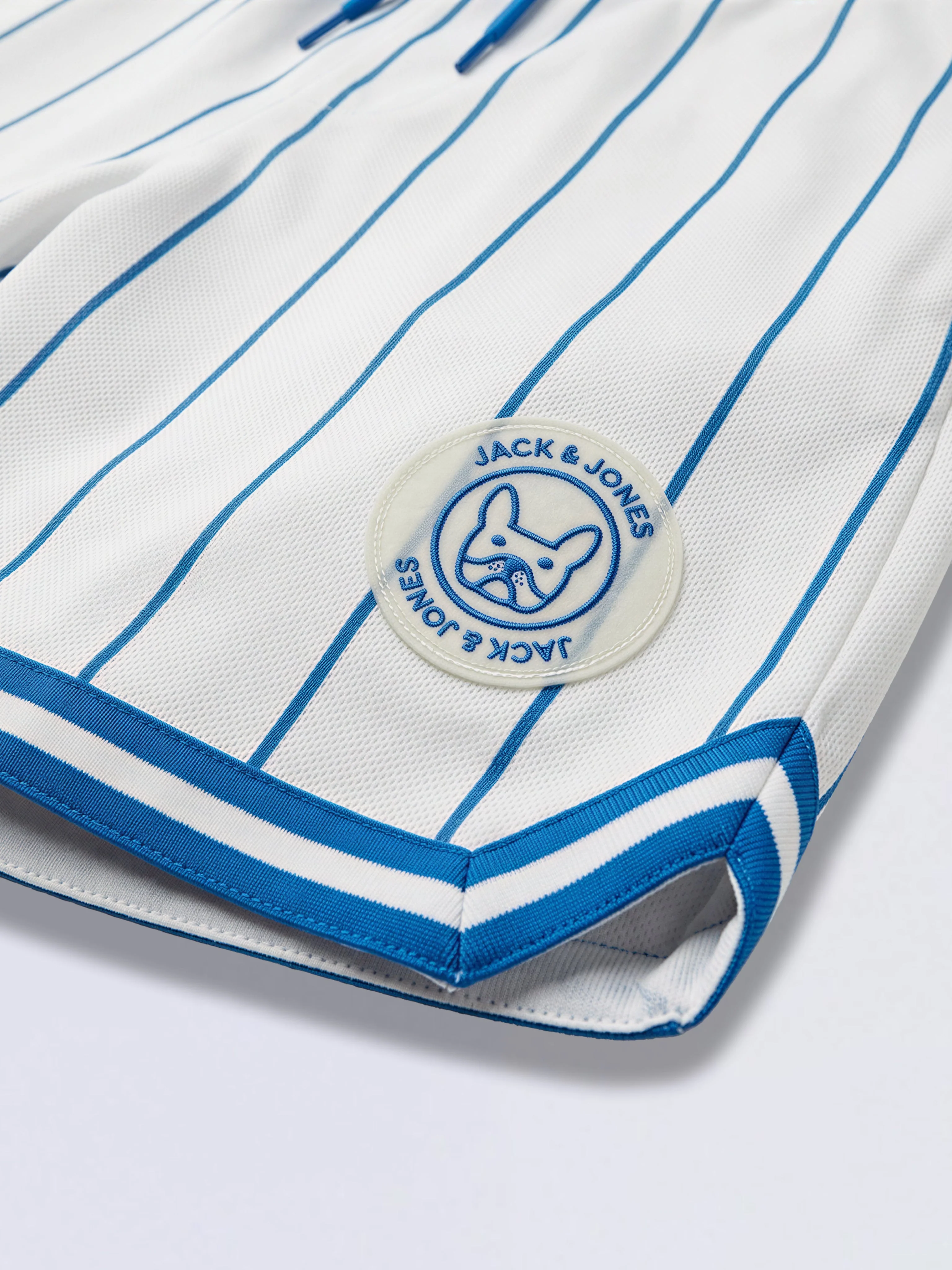 Boys White Striped Shorts - Image 4