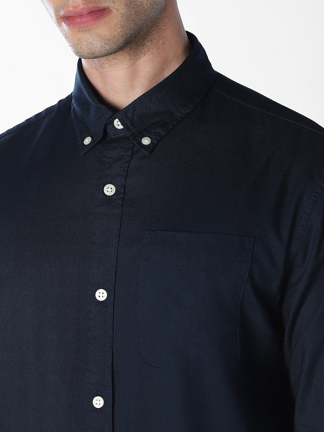 Men's Slim Fit Cotton Oxford Shirt With Button-Down Collar - Image 5