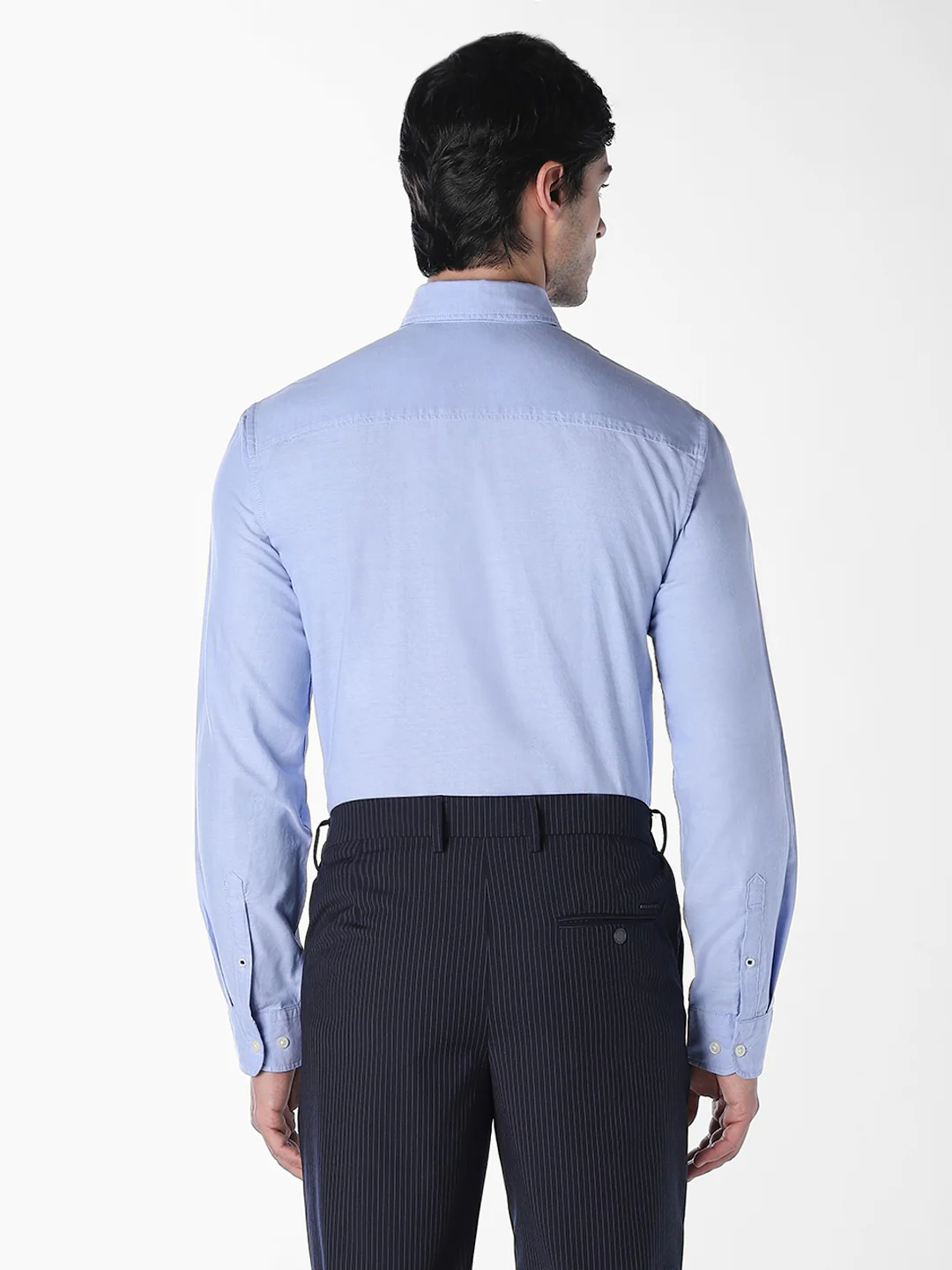 Men's Slim Fit Cotton Oxford Shirt In Cashmere Blue - Image 4