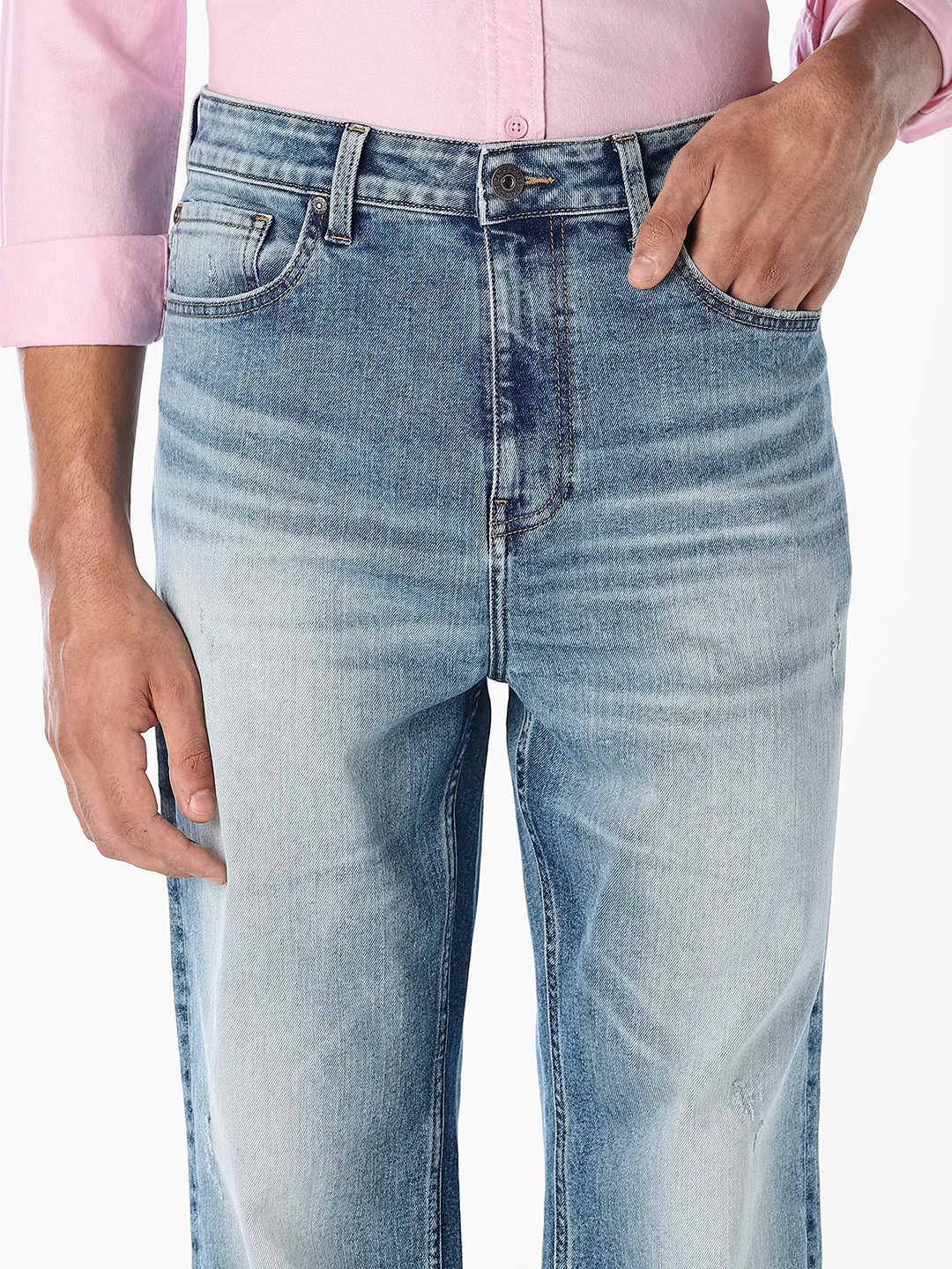 Light Washed Dario Loose Fit Jeans - Image 4